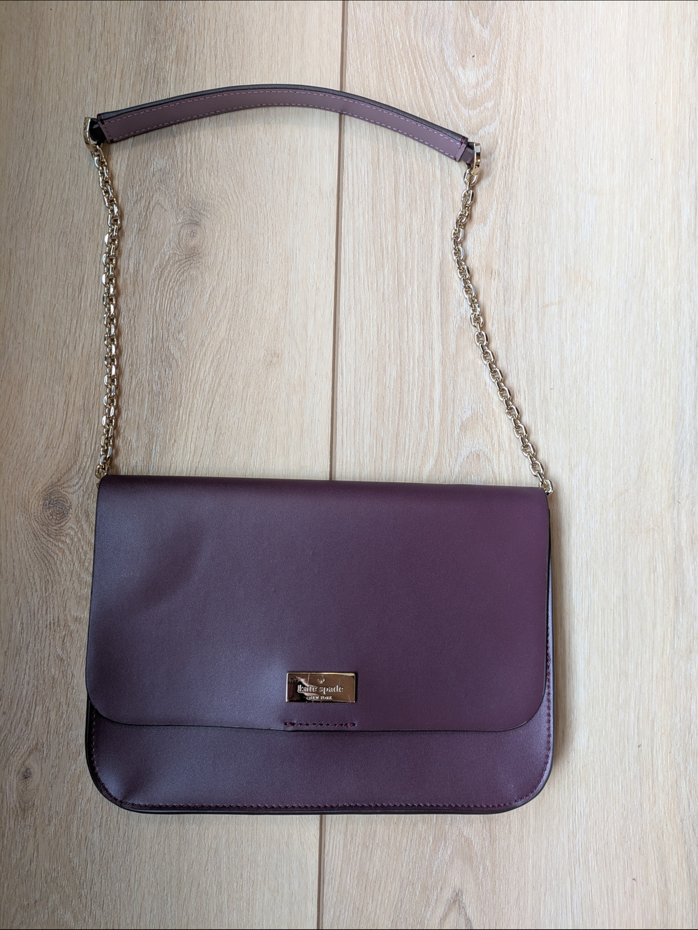 Kate Spade New York Plum Leather Chain Shoulder Bag Clutch Light Purple Accent
